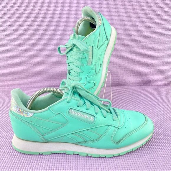 Reebok Classic Renaissance Sneakers Mint Girls 4.5 - Picture 1 of 9